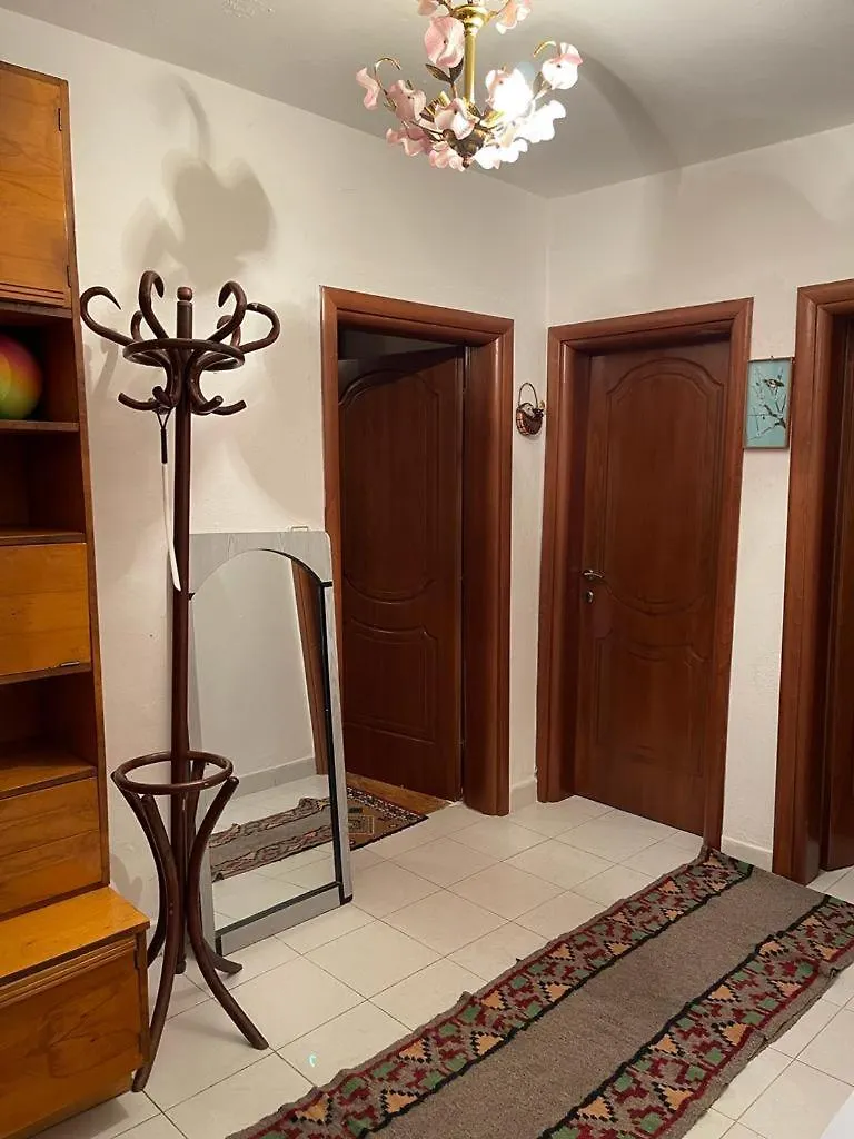 Mollys Apartment 1 Pogradec